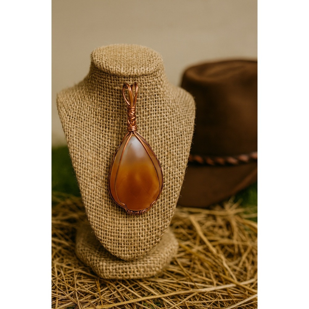Carnelian Gemstone Copper Wire Wrapped Pendant‎ Necklace Jewelry